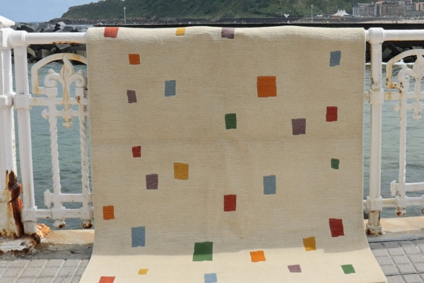 “Constellation” rug from Nepal. (various sizes) - Image 2