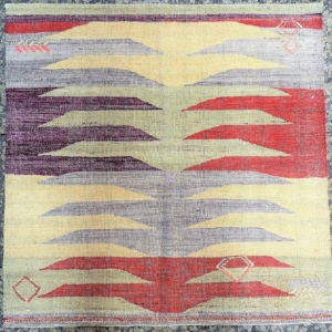 Kilim vintage de Mugla, Turquía. 95X95 cms.