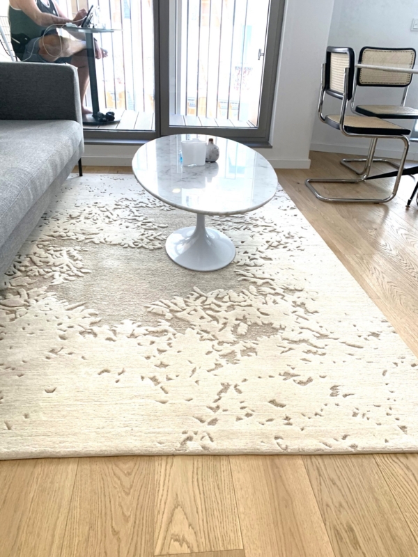 "Lava Soumak" rug from Nepal. - Image 2