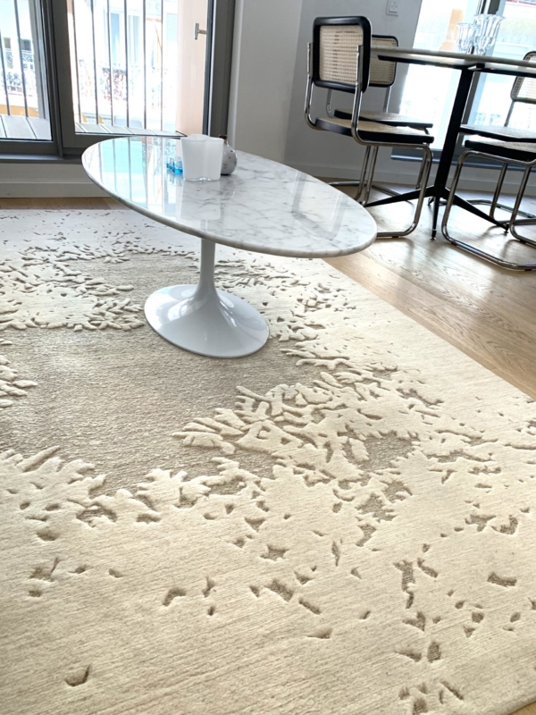 "Lava Soumak" rug from Nepal. - Image 10