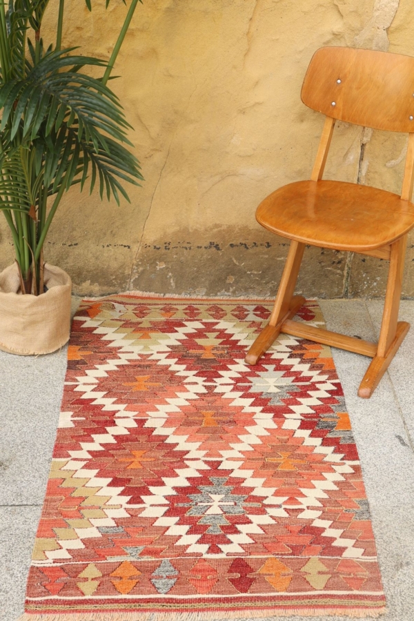 Kilim from Afyon, Turkey. 117x70 cms. - Image 2