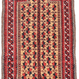 Antique Baluch prayer rug from Iran. 142x82 cms.