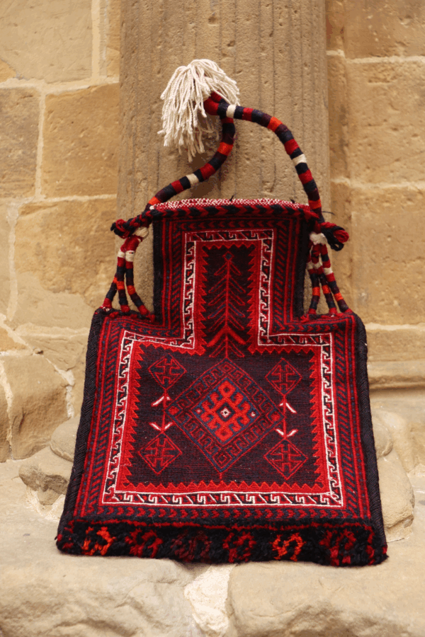 Semi-antique Bakhtiari salt bag from Iran. 50x39 cms. - Image 5