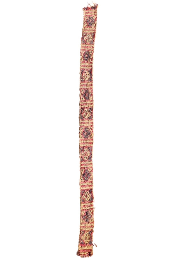 Antique Huari or Wari Culture textile from Peru. 39x2,8 cms