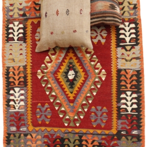 Kilim from Çal, Turkey. 170x116 cms.