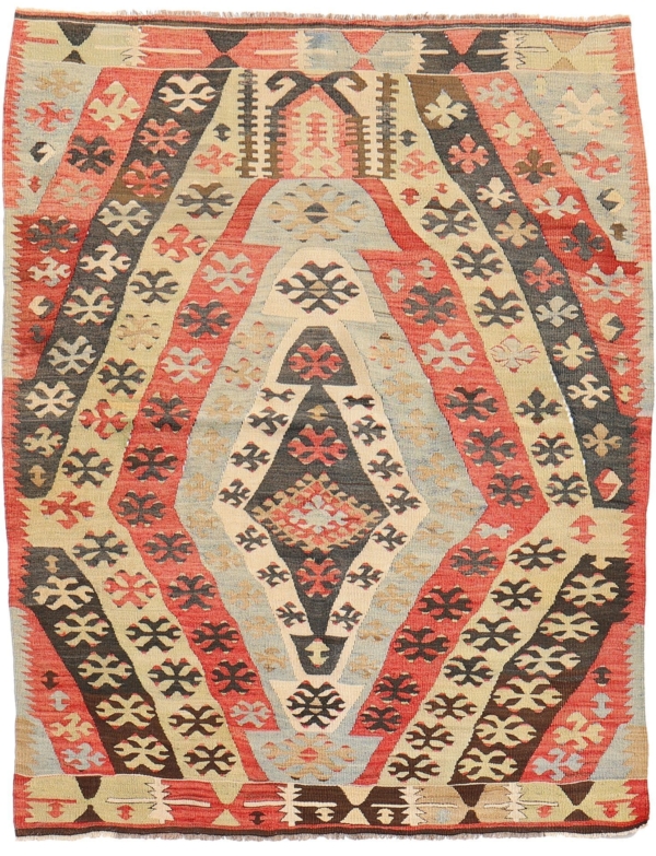 Kilim from Karaburna, Turkey. 163x125 cms.