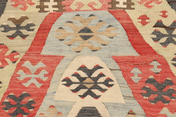 Kilim from Karaburna, Turkey. 163x125 cms. - Image 6