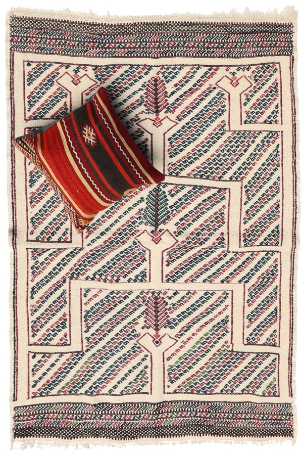 Kilim antiguo de de Kecimuhsine, Turquía. 165x110 cms.