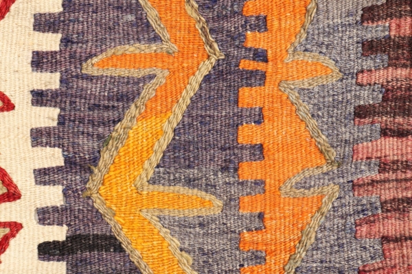 Kilim from Akviran, Turkey. 132x111  cms. - Image 4
