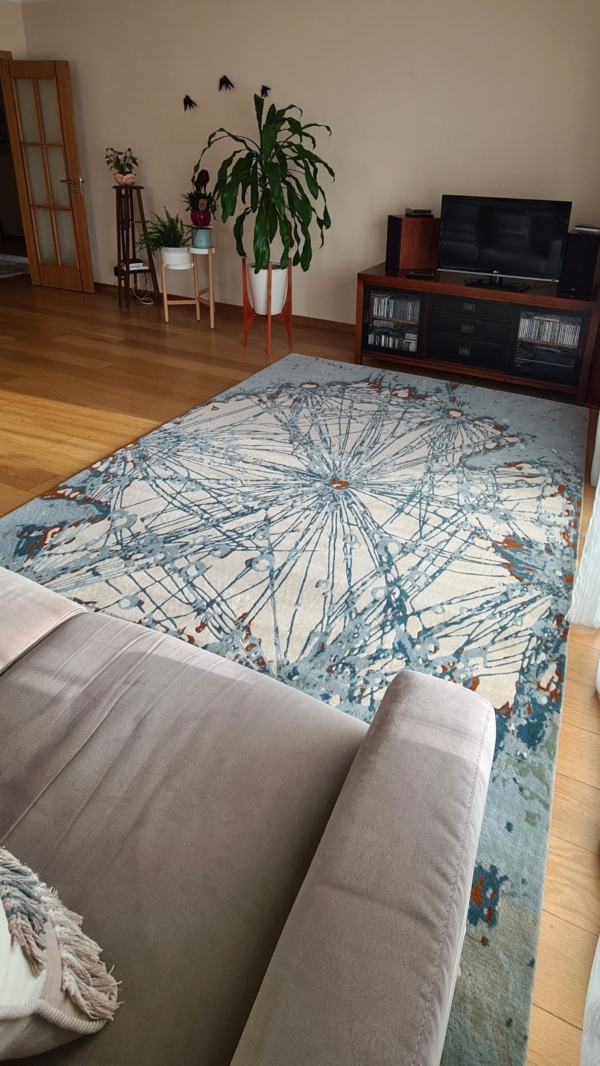 "Dandilion" rug from Nepal, 300x200 cms. - Image 2