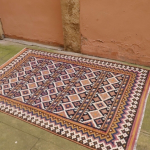 Kilim from Shiraz, Iran. 200x127 cms
