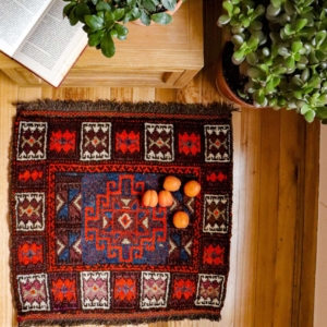 Vintage Beluch rug from Afghanistan. 67x42 cms