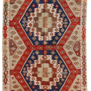Vintage Cukurhuyu kilim from Turkey. 265x160 cms