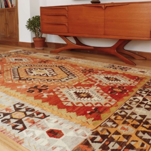 Kilim vintage de Çal, Turquía. 283x170 cms