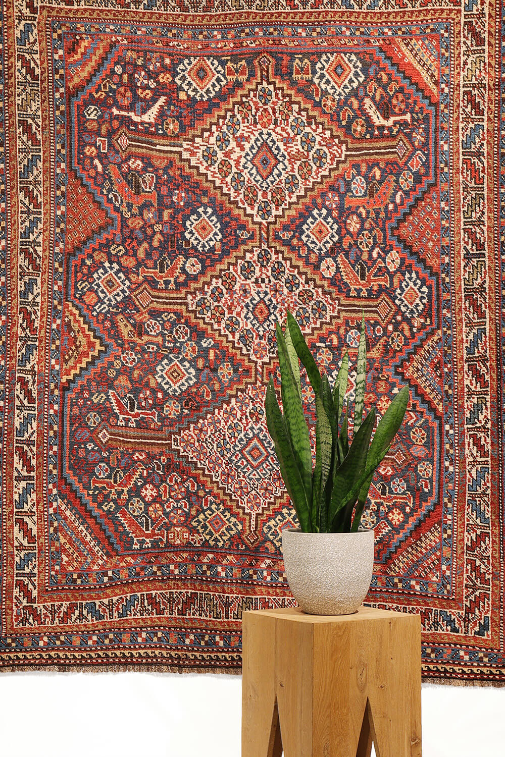 Antique Khamseh rug, Irán. 175x135 cms - Image 2