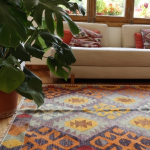 kilim vintage de Acipayam, Turquía. 248x163 cms