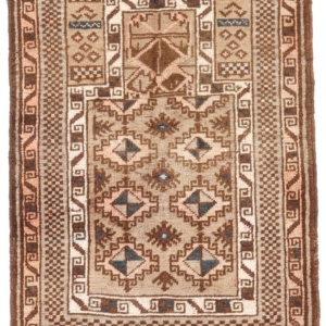 Vintage Baluch rug from Afghanistan. 138x85 cms