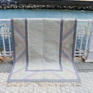 Vintage Anna Johanna Ångström Kilim or röllakan, Sweden. 205×140 cms