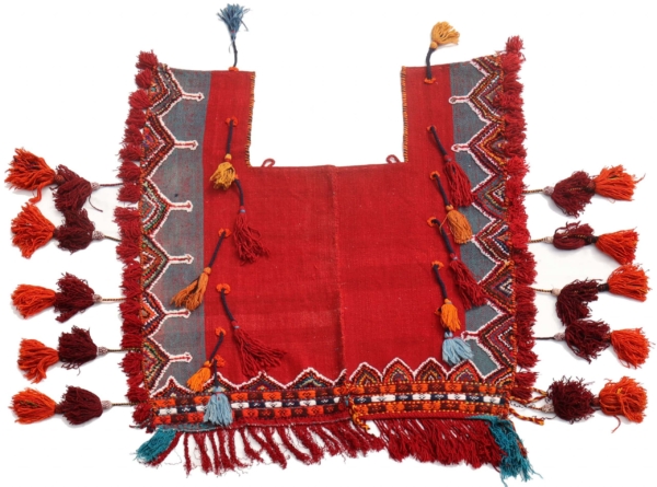 Vintage Qashqai horse blanket from Iran. 144x126 cms