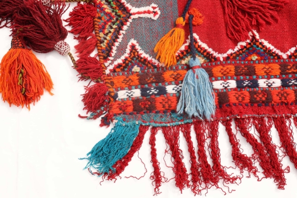 Vintage Qashqai horse blanket from Iran. 144x126 cms - Image 3