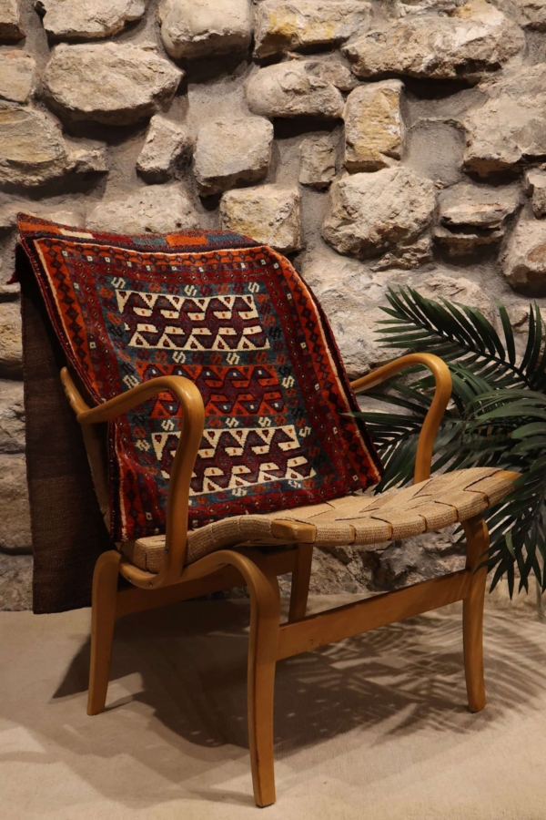 Vintage Qashqai saddlebag from Iran. 122x60 cms
