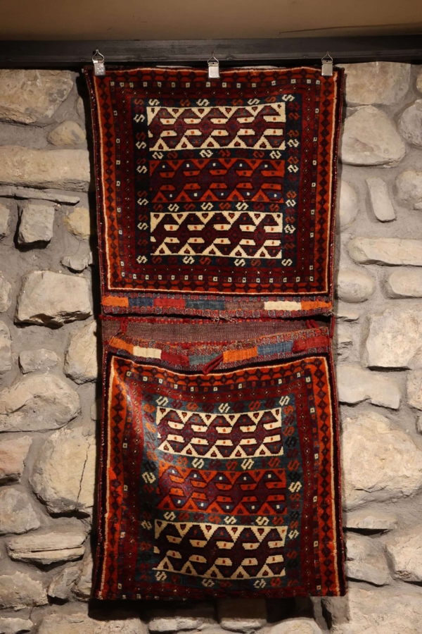 Vintage Qashqai saddlebag from Iran. 122x60 cms - Image 2