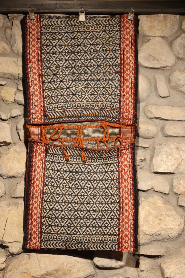 Alforja antigua Qashqai, Irán. 105x52 cms - Imagen 2