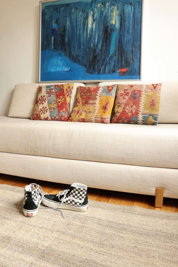 Vintage Qashqai kilim from Iran. 190x136 cms - Image 5