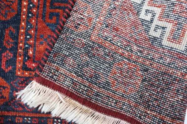 Alfombra semi antigua Baluch, Irán. 64x61 cms - Imagen 4