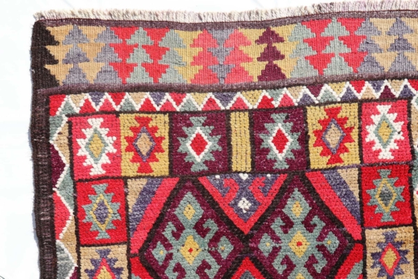 Vintage Herki rug from Iraq. 342x88 cms - Image 3