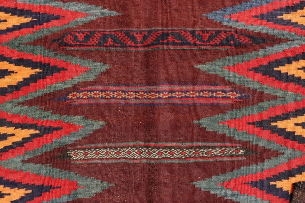 Semi-antique Baluch kilim from Afghanistan. 152x128 cms - Image 3