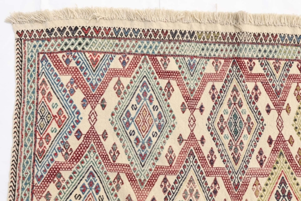 Vintage Nuzumla kilim from Turkey. 160x120 cms - Image 3