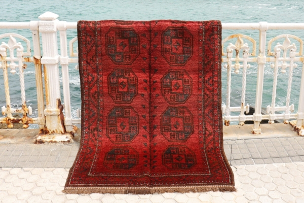 Semi antique Baluch rug from Afghanistan. 236x114 cms
