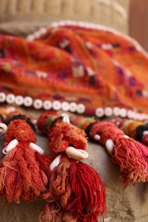 Antique Serkhat Baluch textile from Afghanistan. 160x25 cms (without tassels) - Image 8