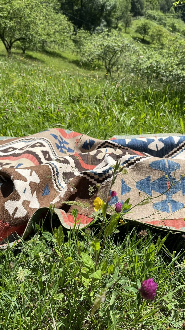 Antique Sirvan kilim from Azerbaijan. 172x110 cms - Image 3