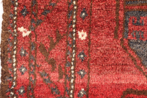 Semi antique Baluch rug from Afghanistan. 236x114 cms - Image 5
