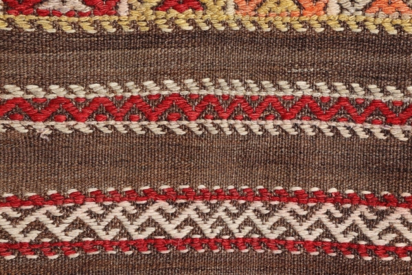 Semi-antique Sivrihisar kilim from Turkey. 163x115 cms - Image 6