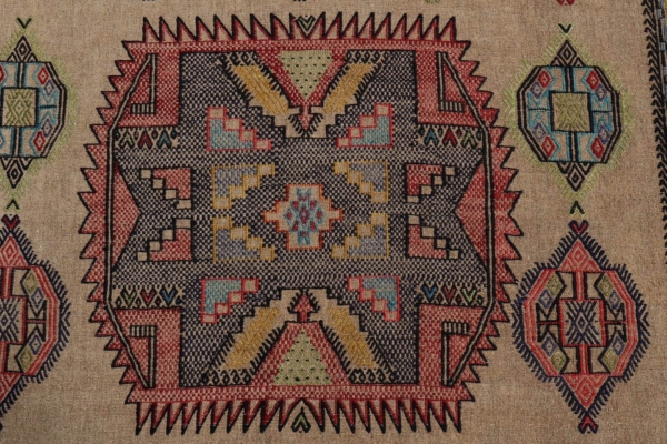 Semi antique Obruk kilim from Turkey. 150x128 cms - Image 5