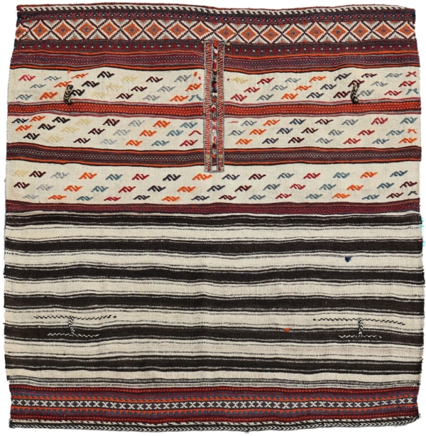 Qashqai semi-antique kilim from Iran. 134x131 cms - Image 2