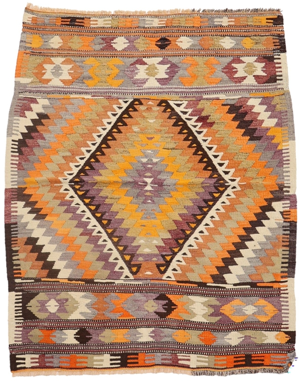 Semi-antique kilim from Antalya, Turkey. 142x112 cms.