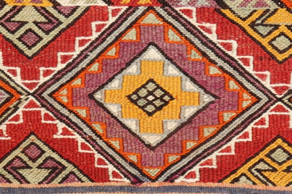 Kilim semi antiguo de Sungurlu, Turquía. 140x111cms - Imagen 3