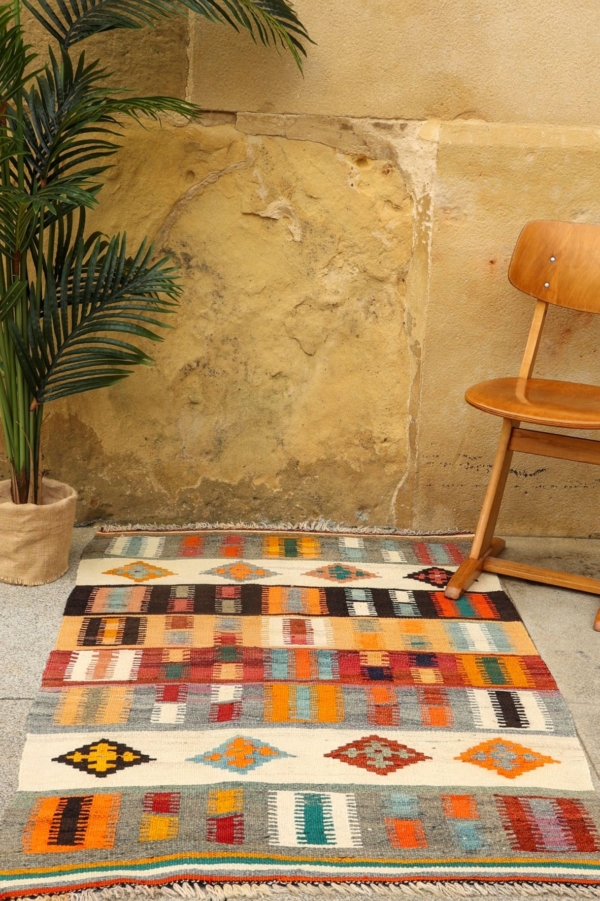 Kilim vintage Qashqai, Irán. 143x92 cms