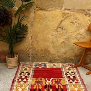 Kilim semi-antiguo de Innice, 140x100 cms