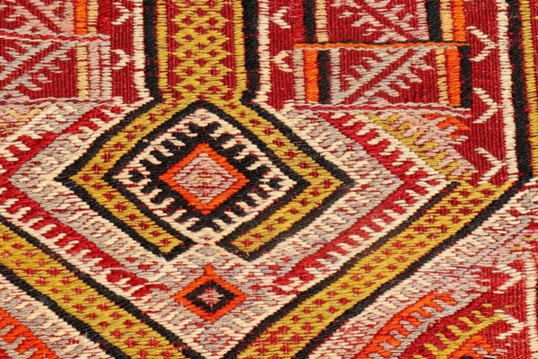Semi-antique Fethiye kilim from Turkey. 135x102 cms - Image 4