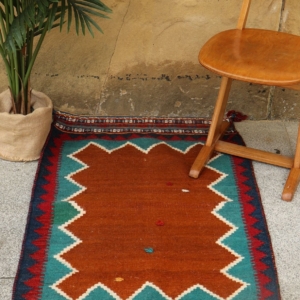 Kilim vintage Qashqai, Irán. 124x74 cms
