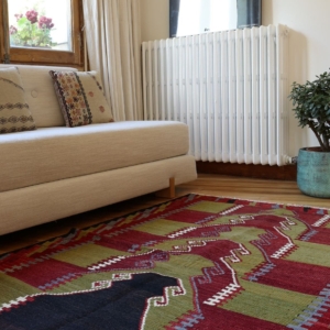 Vintage Emirdag kilim from Turkey. 170x125 cms