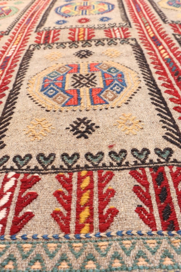 Semi-antique Karapinar kilim from Turkey. 195x135 cms - Image 6