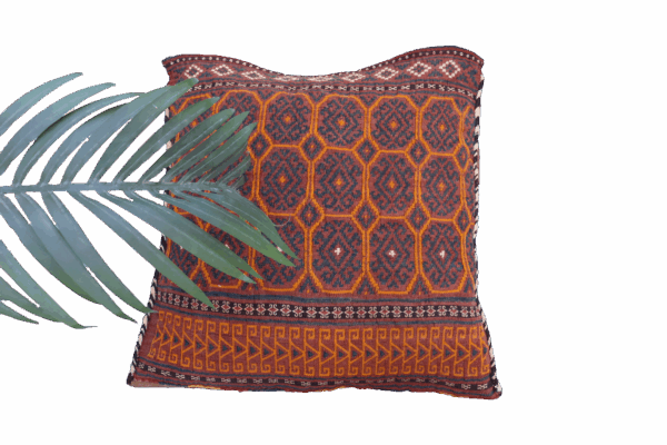 Antique Aimaq Baluch bag or chanteh from Afghanistan. 63x61 cms - Image 5