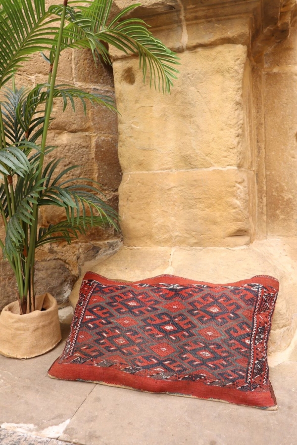 Antique Yomut Turkman torba from . 44x75 cms - Image 2
