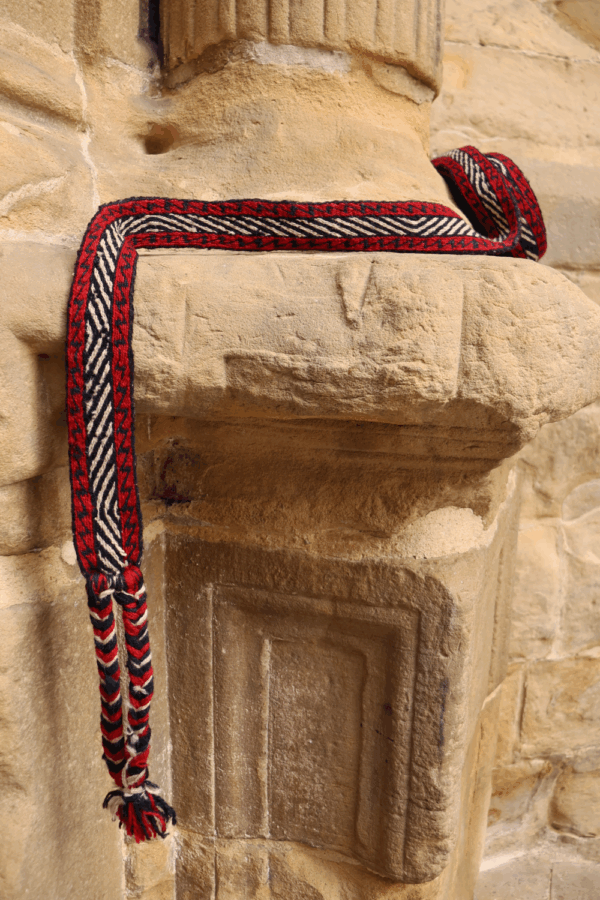 Semi-antique Bakhtiari malband from Iran. 870x5 cms - Image 2